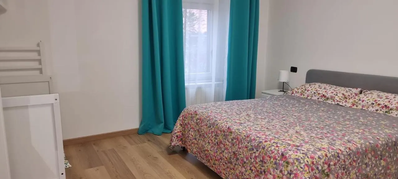 Casa Vacanza Con Piscina,Area Giochi Bambini. Villa Santa Maria della Versa