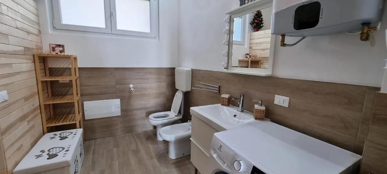 Casa Vacanza Con Piscina,Area Giochi Bambini. Santa Maria della Versa Villa