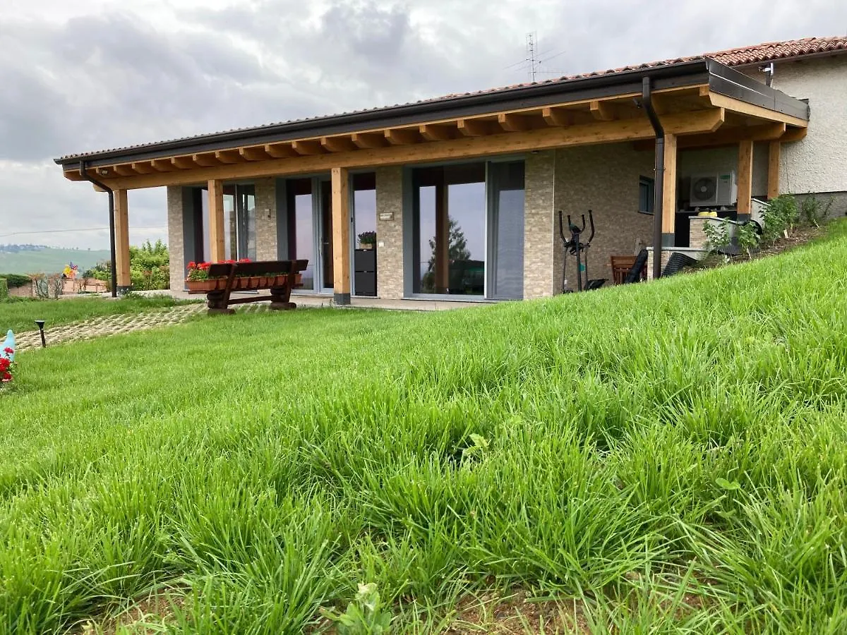 Casa Vacanza Con Piscina,Area Giochi Bambini. Santa Maria della Versa 0*,  Italy
