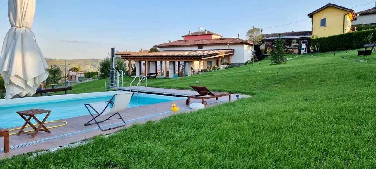 Villa Casa Vacanza Con Piscina,Area Giochi Bambini. Santa Maria della Versa