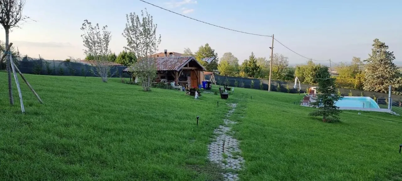 Casa Vacanza Con Piscina,Area Giochi Bambini. Santa Maria della Versa Italy